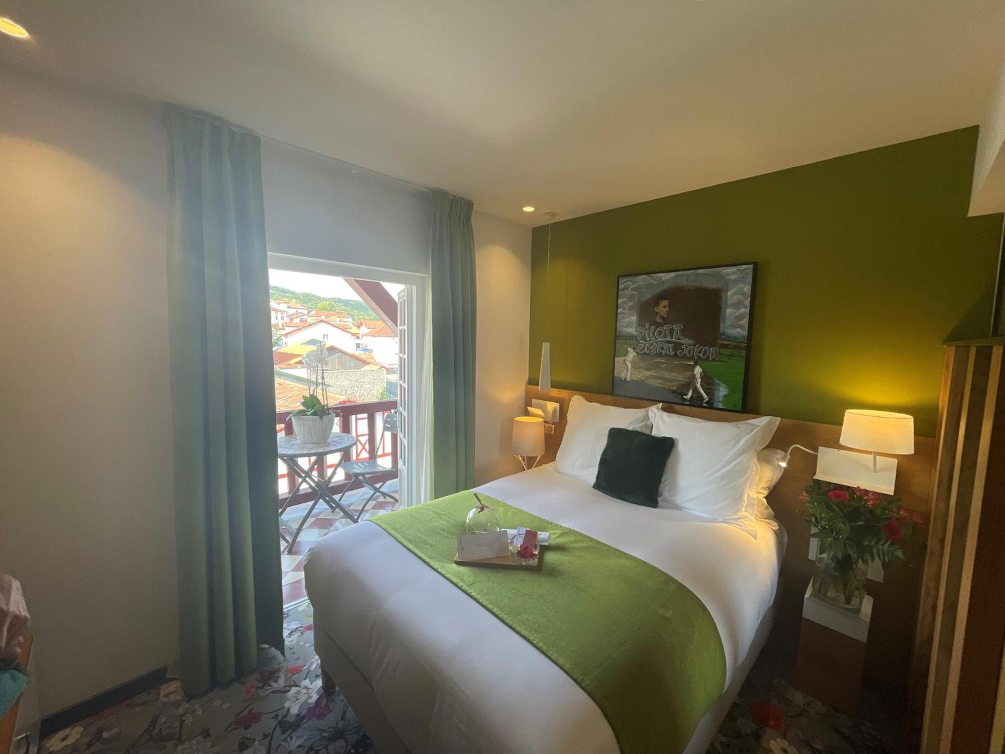 Hotel Berria Hasparren Zewnętrze zdjęcie