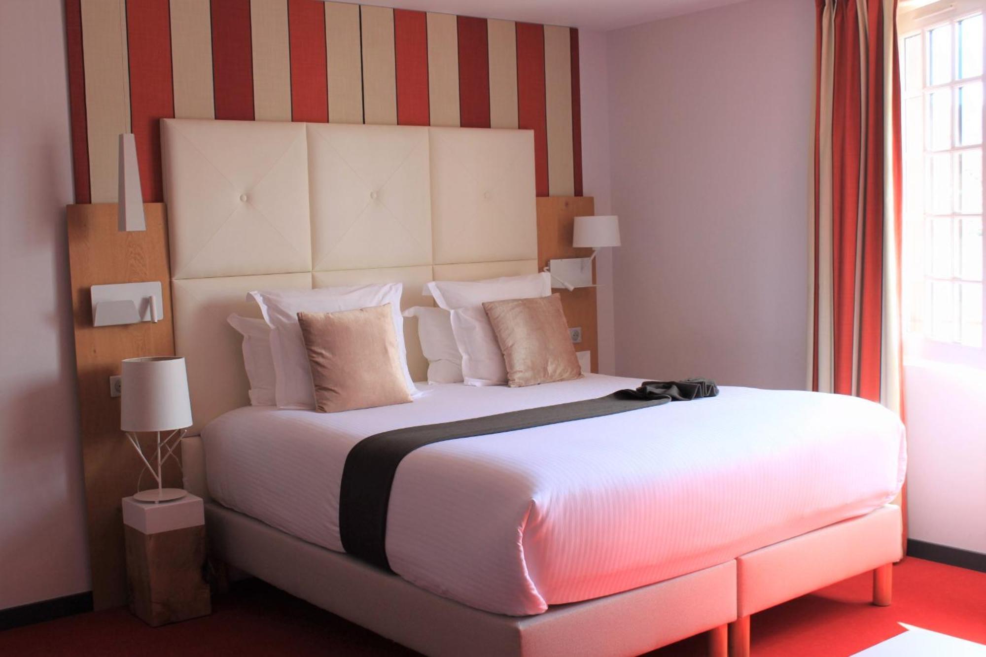 Hotel Berria Hasparren Zewnętrze zdjęcie